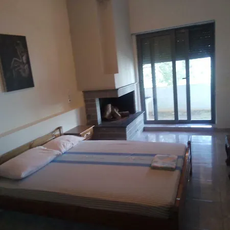 Small Maisonette Διαμέρισμα *